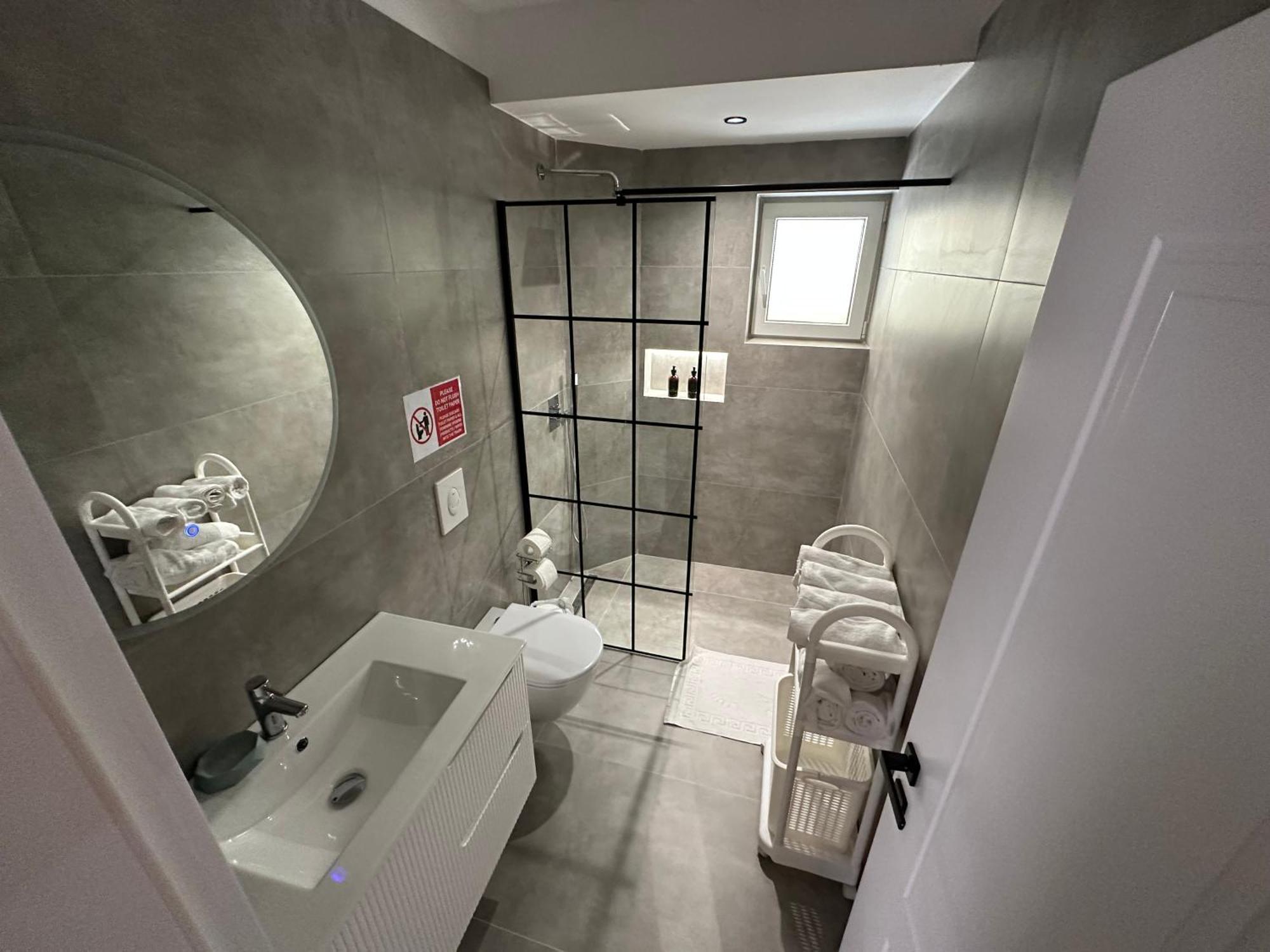Luxury Center Apartments Τίρανα Εξωτερικό φωτογραφία