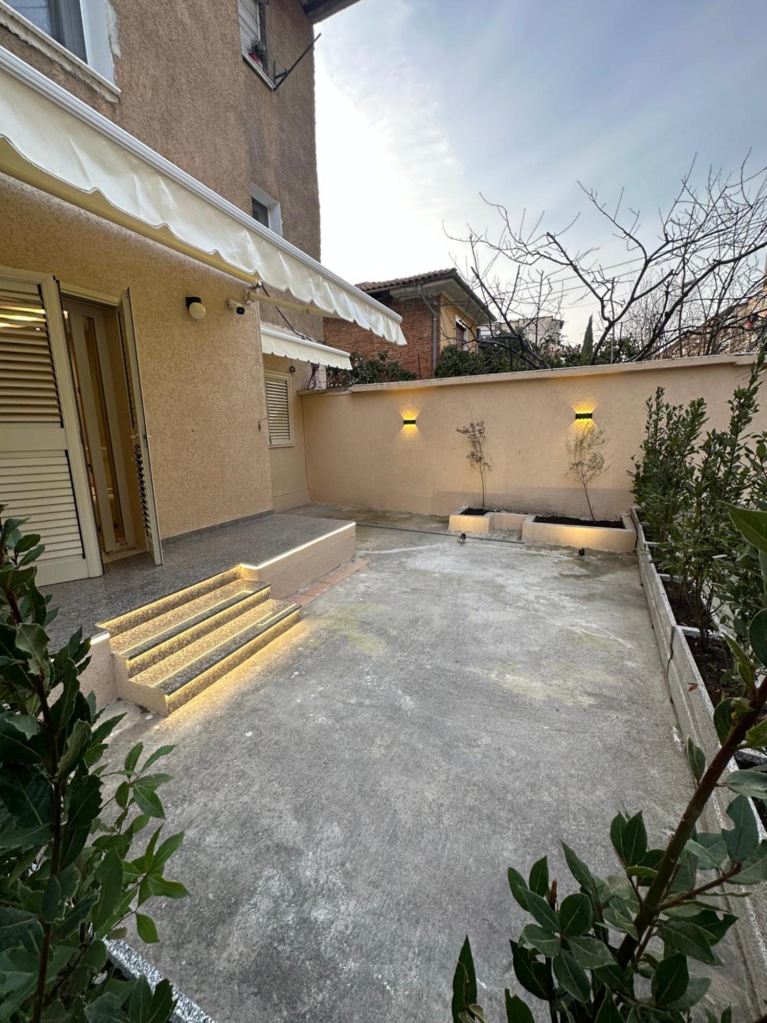 Luxury Center Apartments Τίρανα Εξωτερικό φωτογραφία